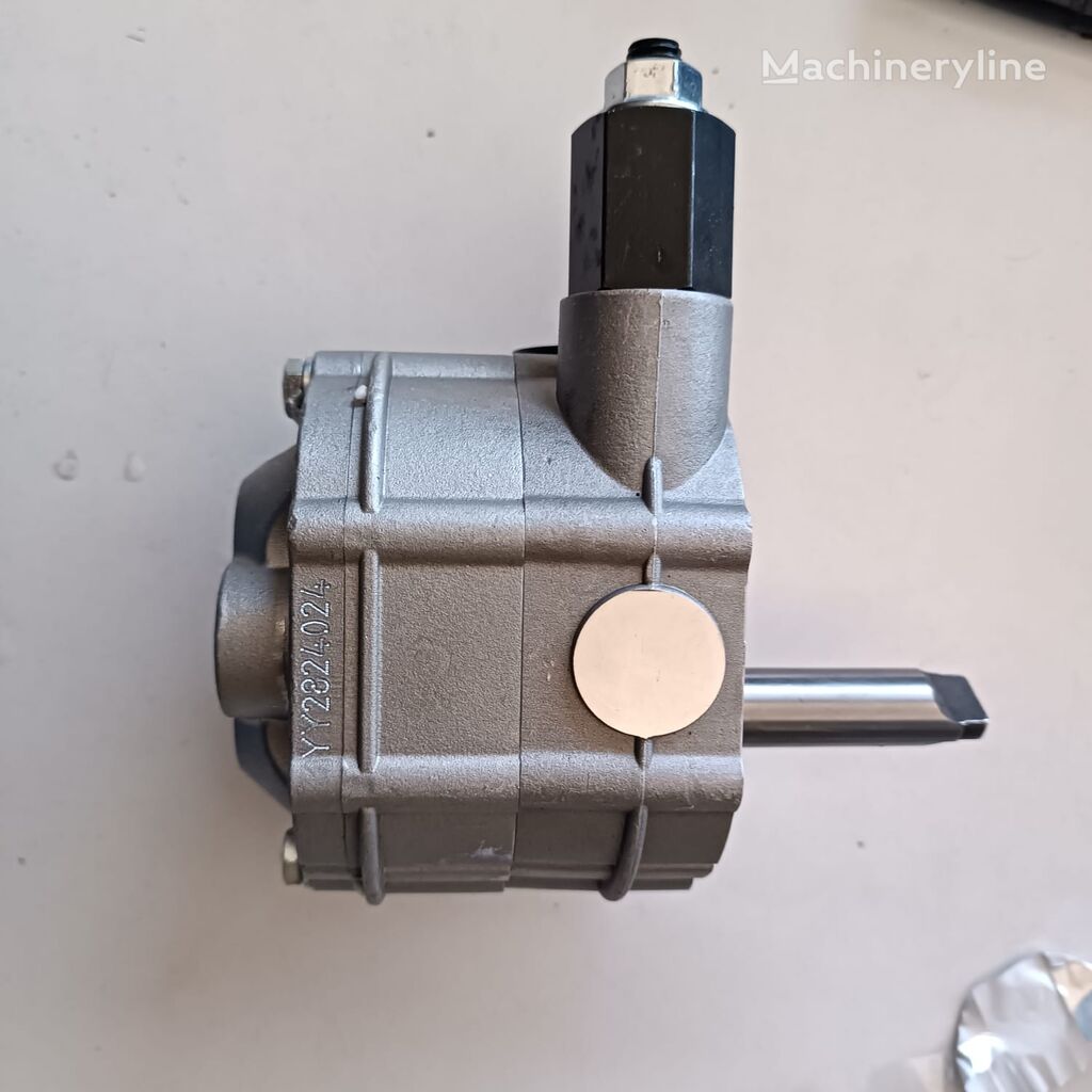 پمپ هیدرولیک Sauer-Danfoss pilot (charge) pump برای بیل مکانیکی