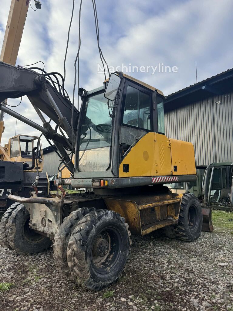 Bơm thuỷ lực Volvo EW140B - Machineryline