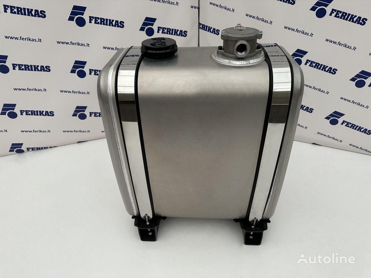 хидравличен резервоар Hydraulic aluminum oil tank 125L 650x600x350 за камион