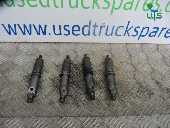 Bosch T2 SET 4X Einspritzdüse für Mercedes-Benz 609 / 709 / 811 LKW - Autoline