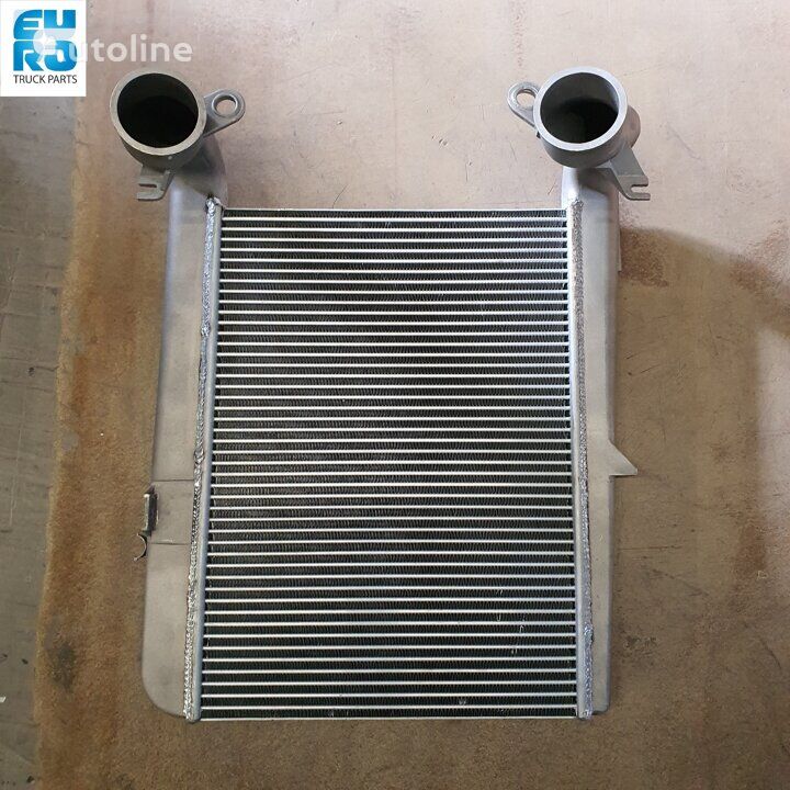 DAF 1371318 intercooler for DAF CF 85 truck tractor