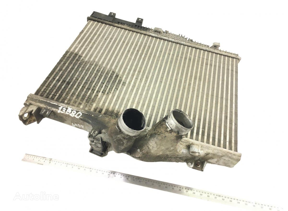 medzichladič Intercooler na nákladného auta Mercedes-Benz A9735010301 / A9735010201