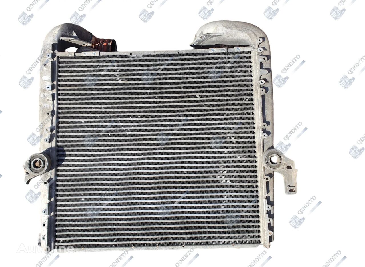 Scania POWIETRZA INTERCOOLER R 1547316 para camião tractor