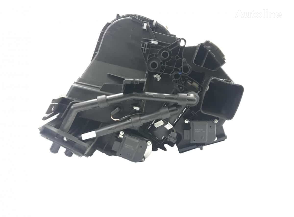 chauffage de cabine IVECO Set Radiatoare Încălzire/Răcire Cabină cu Carcasă pour camion IVECO