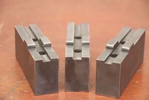 Forkardt FWB 315/425 Breite 36 mm ungestuft lathe chuck for industrial equipment