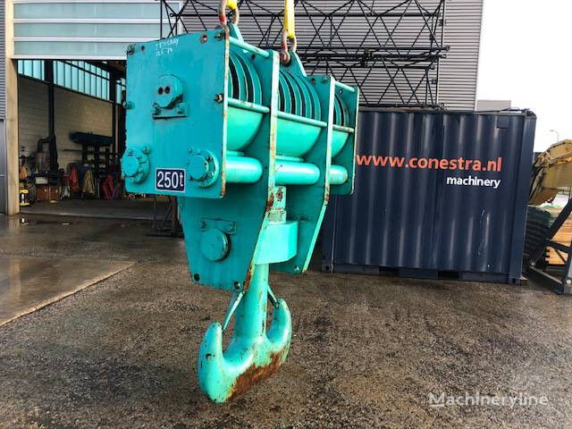 كتلة الرفع Kobelco 2500 لـ شاحنة رافعة