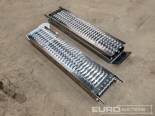 Aluminum Foldable Trailer Ramps (2 of) l&aelig;sserampe til anh&aelig;nger
