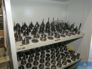 SK40 tool holders approx. 110 pcs milling head for metalworking machinery