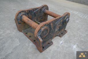 لوحة التثبيت - Adapter plate لـ حفارة