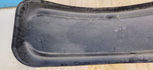 брызговик для трактора New Holland