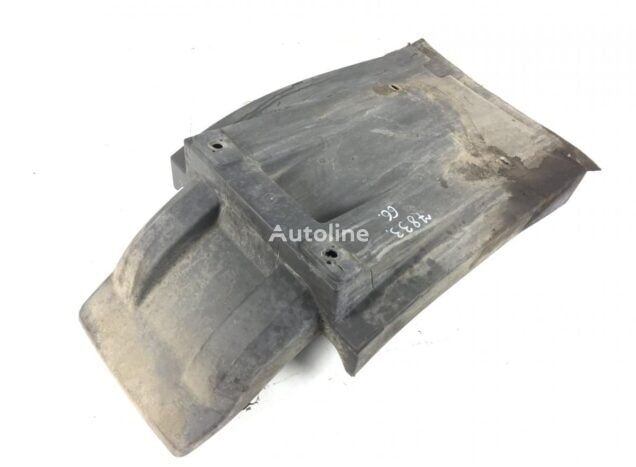 Apărător de noroi, axă față spate dreapta – 82868698 82868698 mudguard for Volvo FH truck