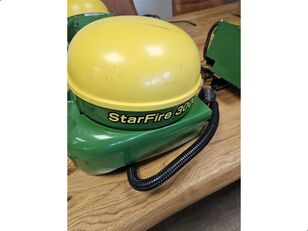 John Deere Starfire 3000 med RTK navigation system for grain harvester