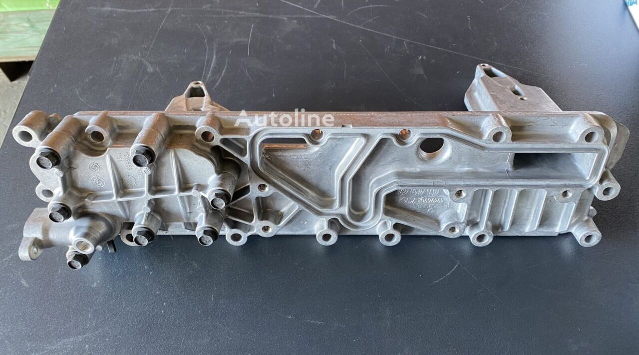 Scania Scania OIL COOLER COVER 1919690 öljynjäähdyttimen kansi - Autoline