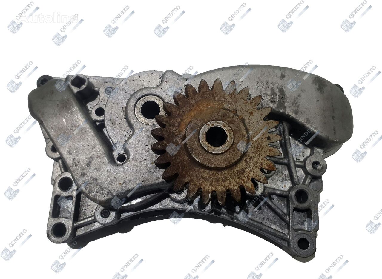 pompa oli Renault 21736639 untuk tractor head Volvo FM