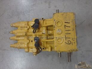 muu pidurisüsteemi osa CAJA DE VALVULAS DE DIRECCION Y FRENO 6T-1171 tüübi jaoks buldooseri Caterpillar D8L, D9L, 926