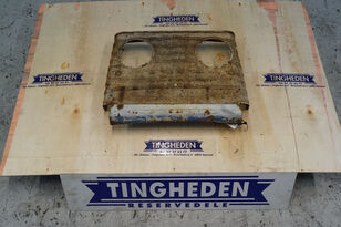 frontgrill Ford untuk traktor roda Ford 4000