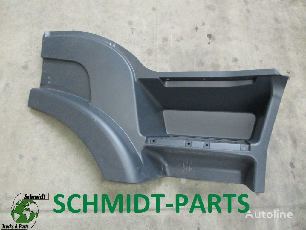 IVECO Cabine Instap Rechts 504103307 for truck