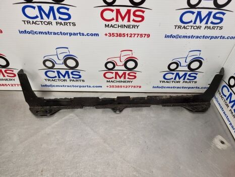 John Deere 6145r, 6r Series, Bbottom Front Hood Support L206141 pour tracteur à roues John Deere 6145R - Agroline