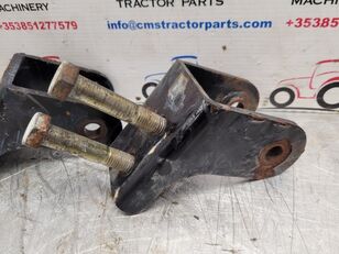 Cab Support Pair  New Holland 82030756, 82030 voor New Holland T6070 Plus / Elite, Case Maxxum wielen trekker