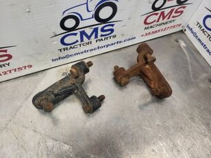 New Holland T7.260, T7040, Case Puma Lwb Front Mudguard Limiter Kit 87475467 voor wielen trekker