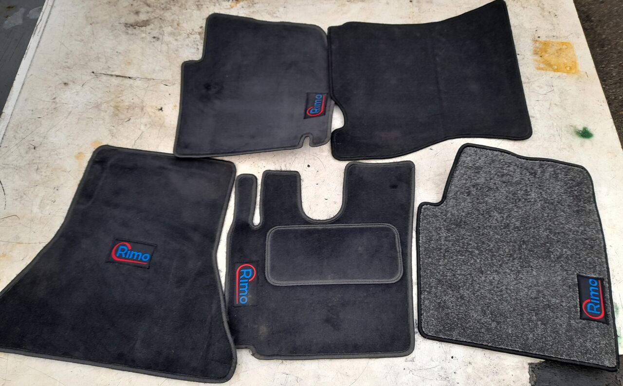 Kilimėlių komplektas P450 pour camion Scania L,P,G,R,S series