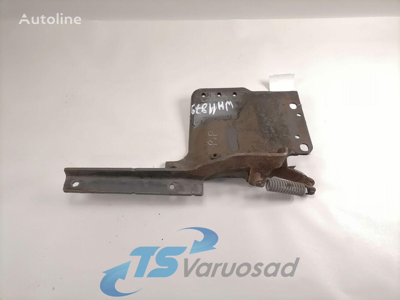 lower grille carrier hinge Scania lower grille carrier hinge 1742265 für Scania Sattelzugmaschine