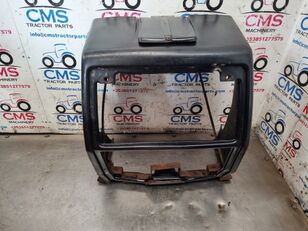 Nose Cone Panel V31812020, V3202320 Valtra 6300, 5400, 6000, 8000 Nose Cone Panel V31812020, V32023200 pour Valtra Valtra 6300