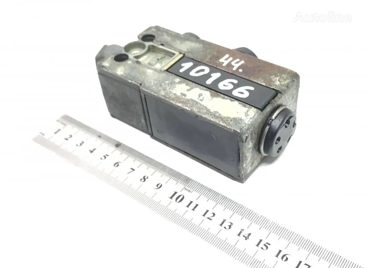 другая запчасть электрики Valvă solenoid A0049975536 для грузовика Mercedes-Benz