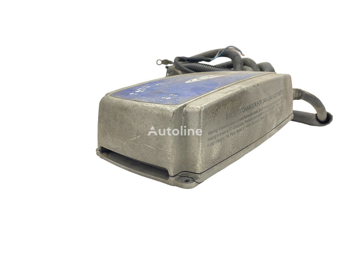 Battery charger Ctek B12B (01.97-12.11) XT14000 para Volvo B6, B7, B9, B10, B12 bus (1978-2011) autobús