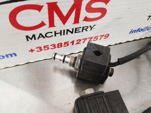 Ford 7740, 40, 30 Series Solenoid Valve Pair E9nnf674ab, 81867440 E9NNF674AB