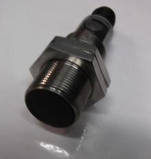 Reflexionslichtschranke  Leuze RT-318M/P-200-S12 pour mat&eacute;riel industriel