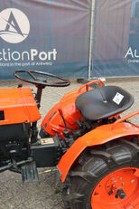 Mini tracteur diesel Kubota B7000 à vendre - Image 21 | Machineryline CM Mini tracteur diesel Kubota B7000 | Image 21 - Machineryline