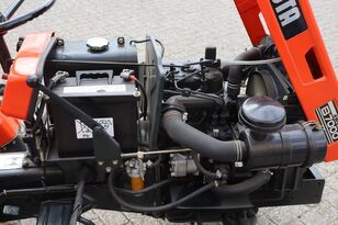 Mini tracteur diesel Kubota B7000 à vendre - Image 32 | Machineryline CM Mini tracteur diesel Kubota B7000 | Image 32 - Machineryline