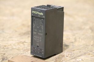 Elektronikmodul Siemens 6ES7 138-4FA04-0AB0 для промышленного оборудования