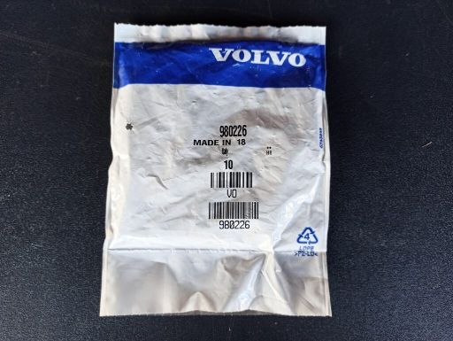 STUD  Volvo STUD - 980226 980226 для тягача - Autoline