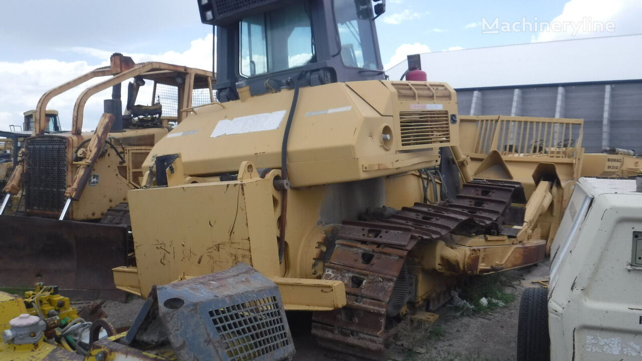 autre pièce détachée du moteur CONTRAPESOS at194223 pour bulldozer John Deere 1050C