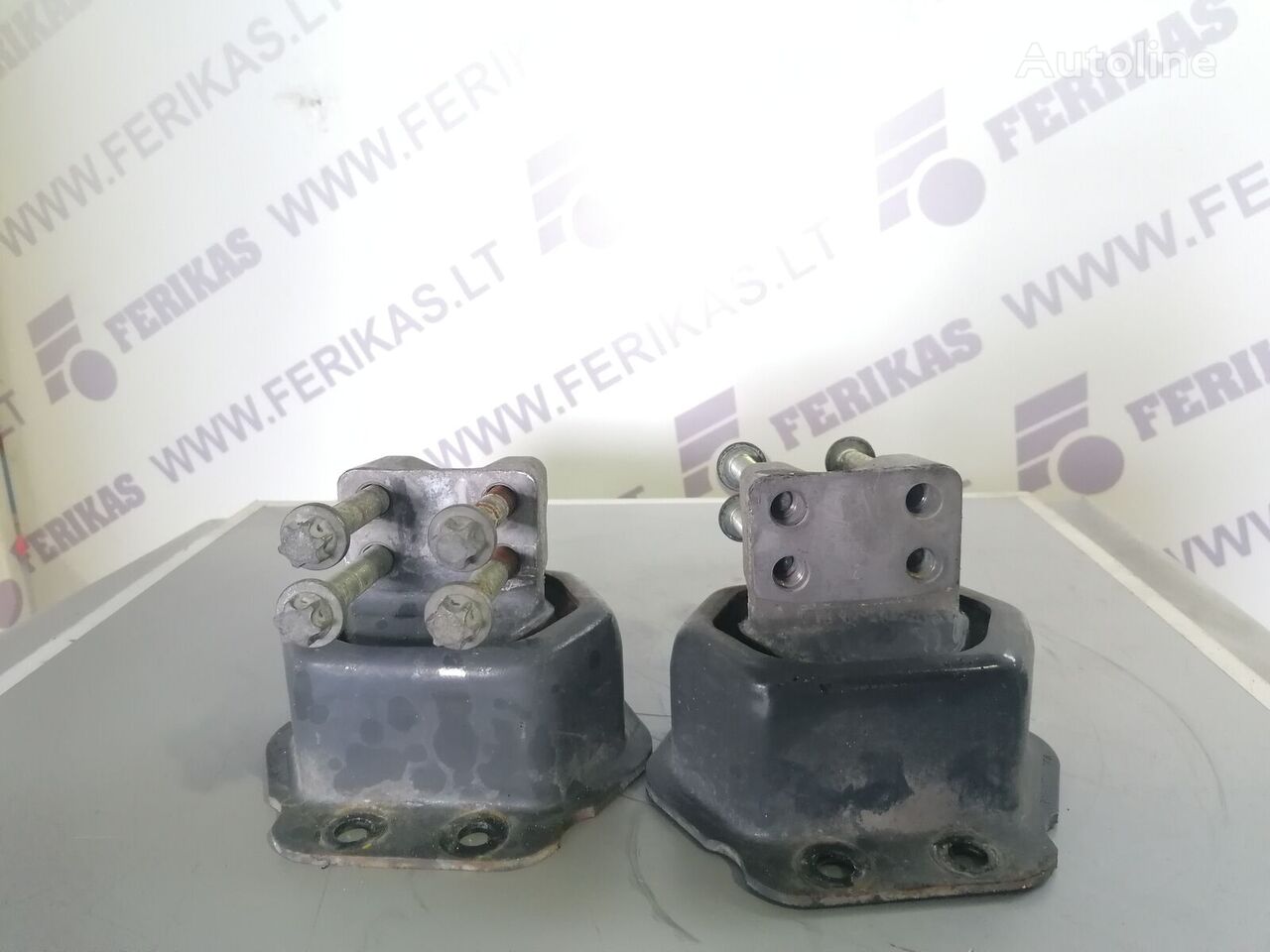 vibration damper DAF 19295588 لـ السيارات القاطرة DAF XF