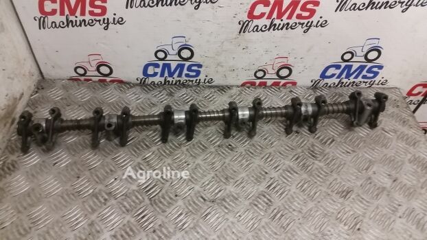 Rocker Arm Shaft Assembly John Deere 30, 40, 50, 6000, 3040 Rocker Arm Shaft Assembly Dd12121, Re3197 DD12121 для трактора колесного John Deere 3040, 3140, 3640, 4040, 4240, 4440 - Agroline