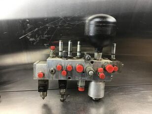 굴착기 Liebherr A934C Li용 Oil Pilot Valve Liebherr 10042729