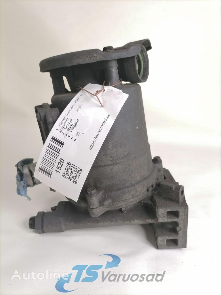 Karterituulutuse õliaurude separaator Scania Crankcase ventilation 1921821 لـ السيارات القاطرة Scania R440