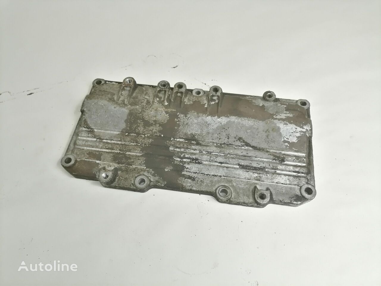 Scania engine side cover 1372110 pour tracteur routier Scania 114