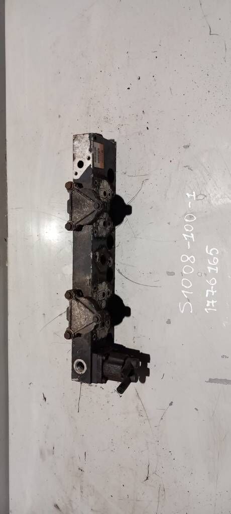 fuel valves block  Scania 1776165 pro tahače Scania R480