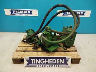 John Deere 1085 voor John Deere John Deere 1085 maaidorser