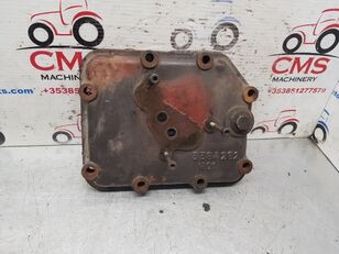 Massey Ferguson Plaque de levage hydraulique s&eacute;rie 3000, 3100, 6100&nbsp;: r&eacute;f&eacute;rences 3384282m01 et 3384282m1. 3384282M01 pour tracteur &agrave; roues