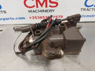 Massey Ferguson 675, 399, 372n, 375, 4225, 4255 Hydraulic Valve Assy 1679099m95 1679099M95 لـ جرار بعجلات MF675