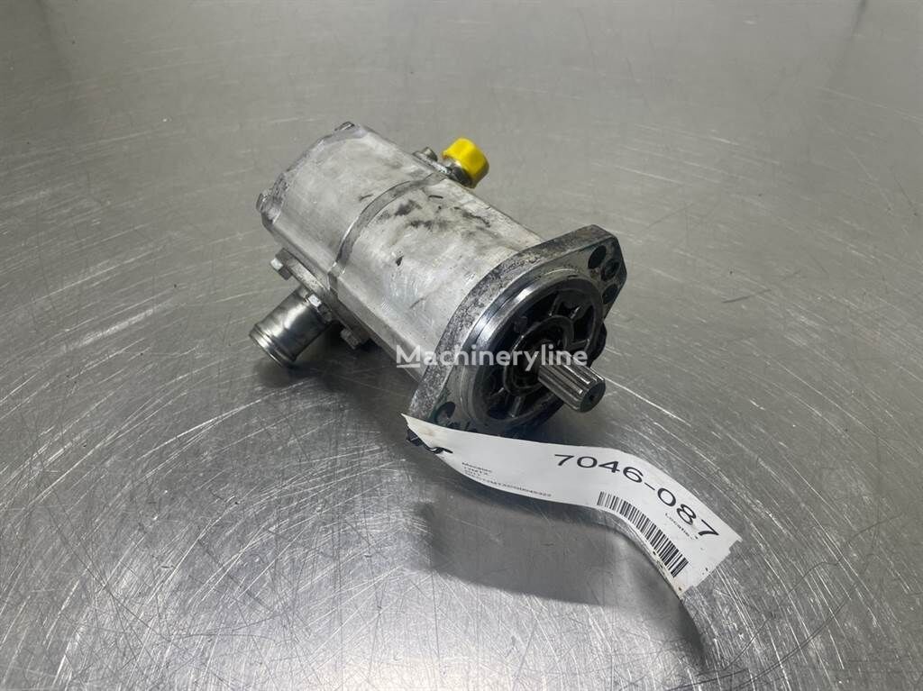 Mecalac 12MTX-5350259-Gearpump/Zahnradpumpe/Tandwielpomp till salu | Machineryline SE Mecalac 12MTX-5350259-Gearpump/Zahnradpumpe/Tandwielpomp - Machineryline