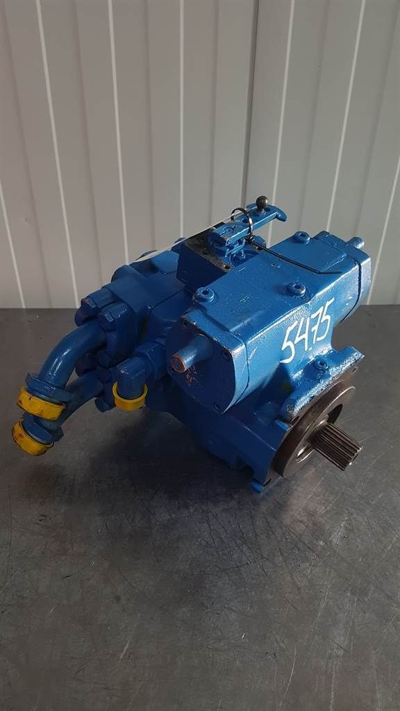 Rexroth A4VTG71HWM/32R - Drive pump/Fahrpumpe/Rijpomp - Machineryline