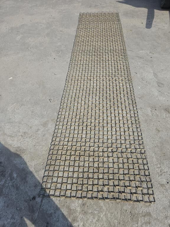 Autres éléments fonctionnels Siatka do sortownika 399/91.5/40×40 pour trieuse à vendre | Machineryline TD Autres éléments fonctionnels Siatka do sortownika 399/91.5/40×40 pour trieuse - Machineryline