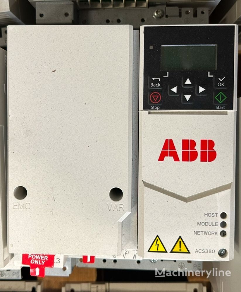 ABB ACS380-040N-17A0-4 7,5kW   ABB ACS380 pro kovoobráběcího stroje