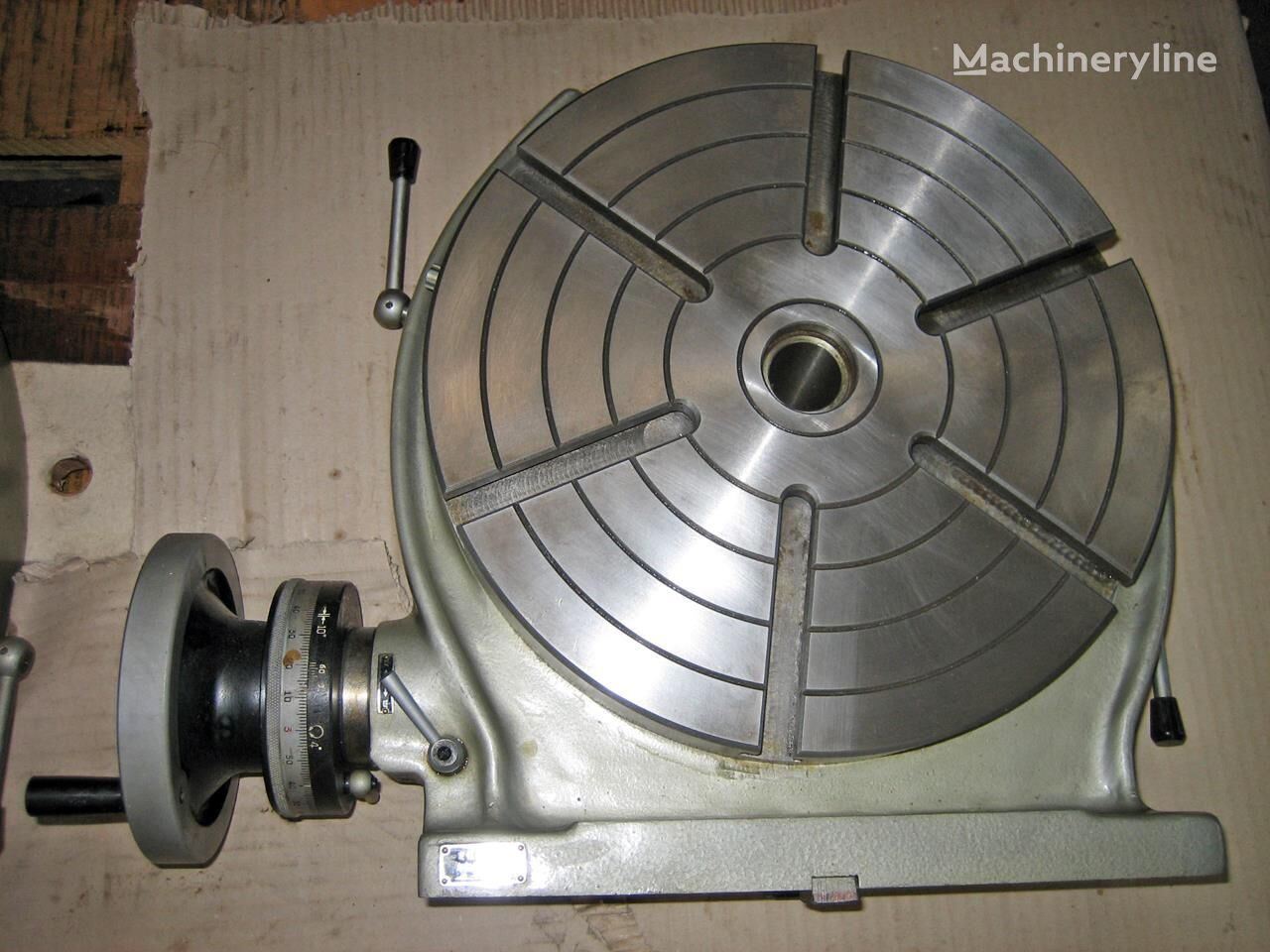 Rotary table CHINOISE TLS 320 pour machine à métaux